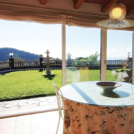 בית נופש Cozy In St, Cebria De Vallalta With Wifi