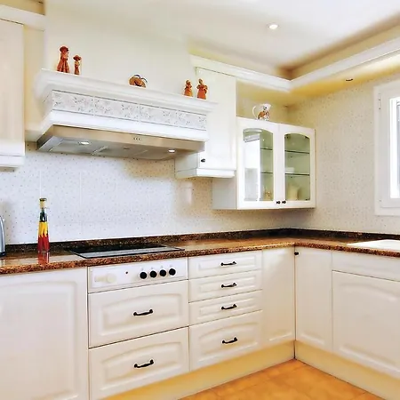 Cozy In St, Cebria De Vallalta With Wifi * Sant Cebria de Vallalta